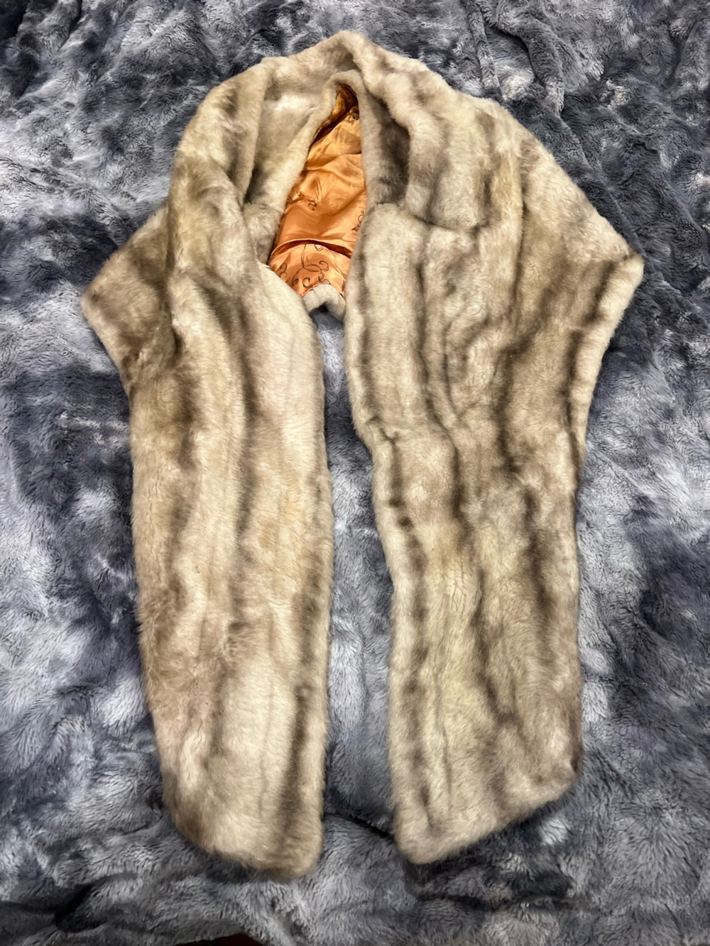 Luxurious Beige faux Fur Stole Scarf for Women